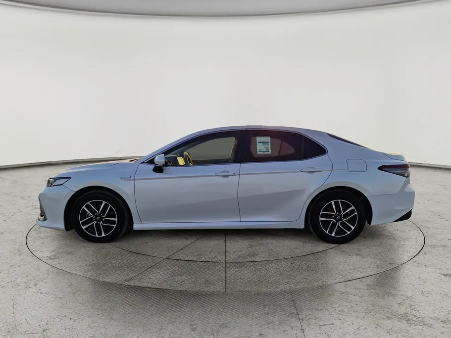 2022 Toyota Camry  LE 