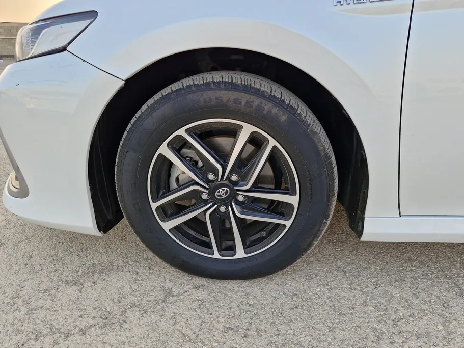 2022 Toyota Camry  LE 