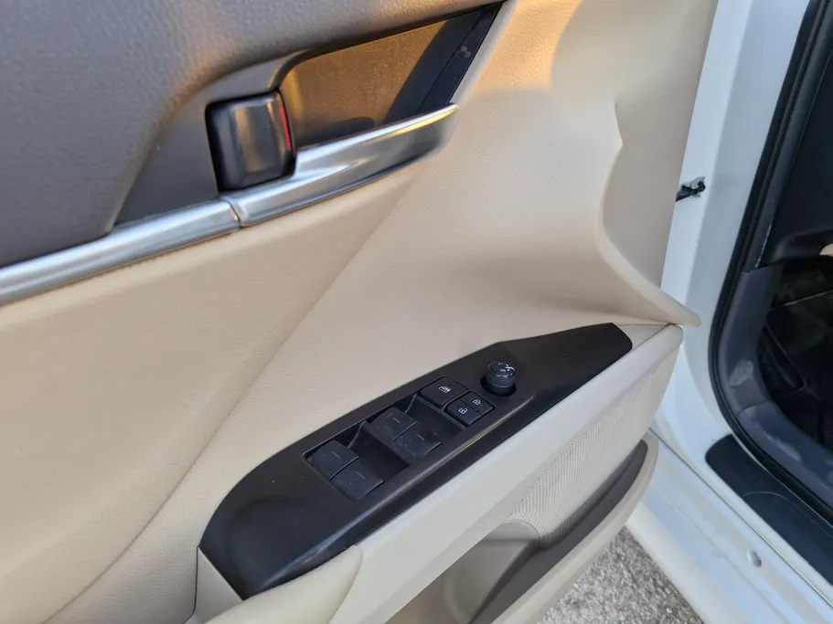2022 Toyota Camry  LE 