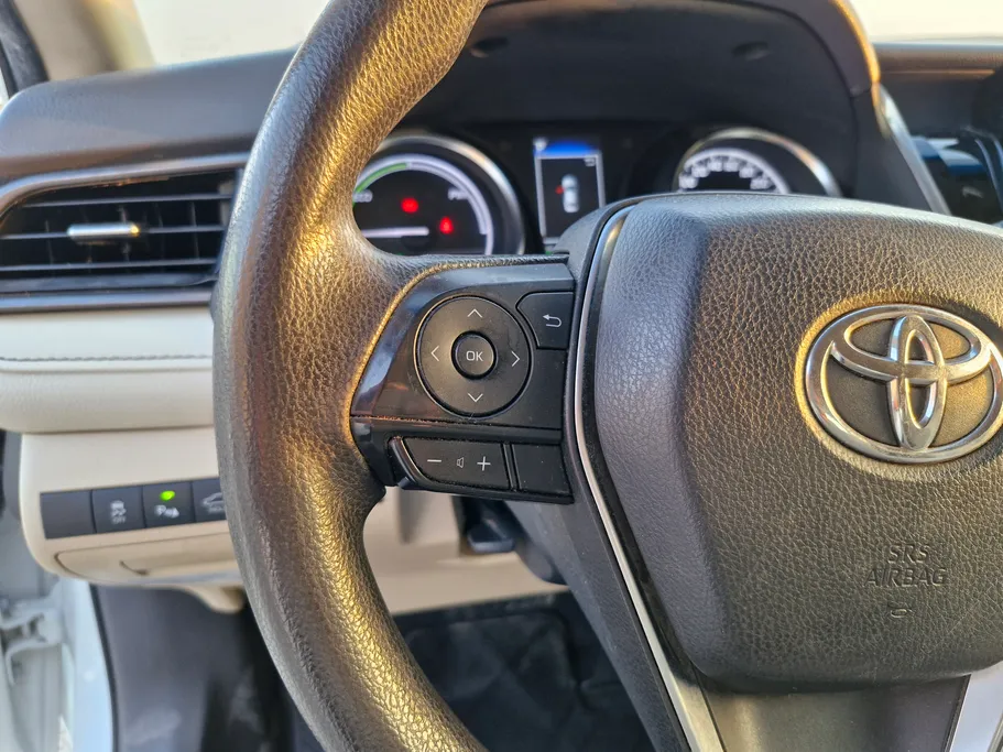 2022 Toyota Camry  LE 