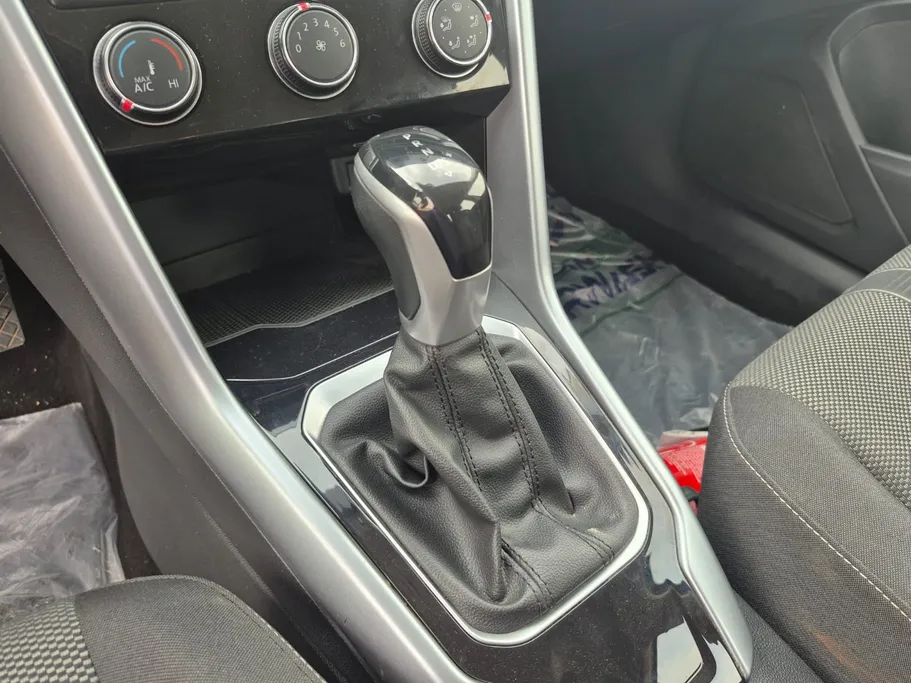 2024 Volkswagen T Roc ترند 