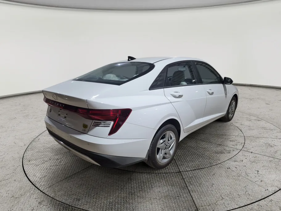 هيونداي اكسنت سمارت 2026 