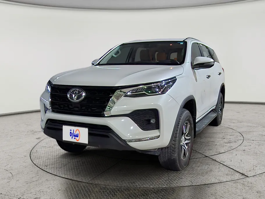 2023 Toyota Fortuner VX 