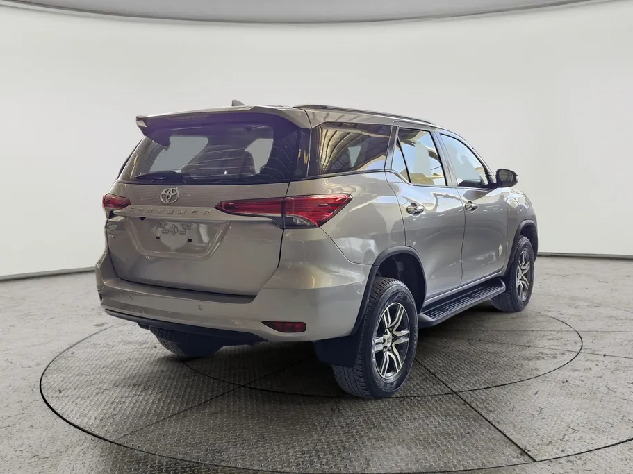 2023 Toyota Fortuner GX 