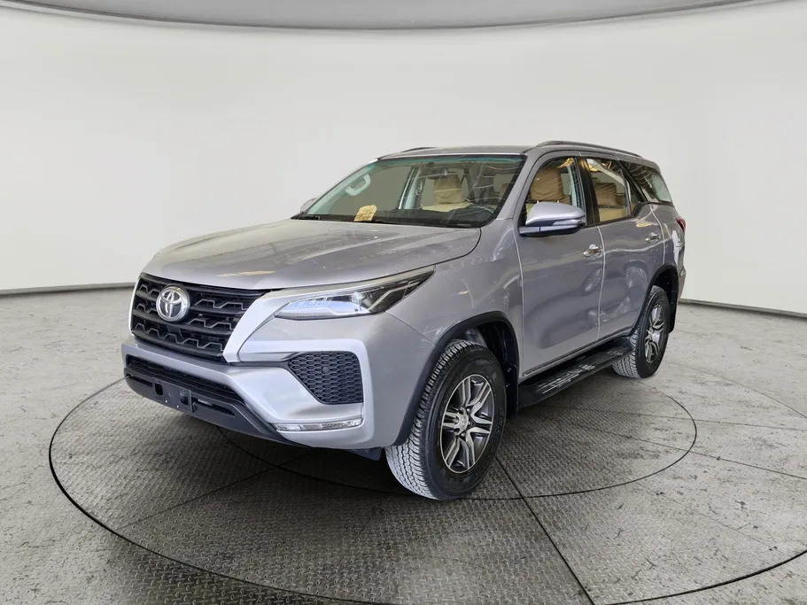 2023 Toyota Fortuner GX 