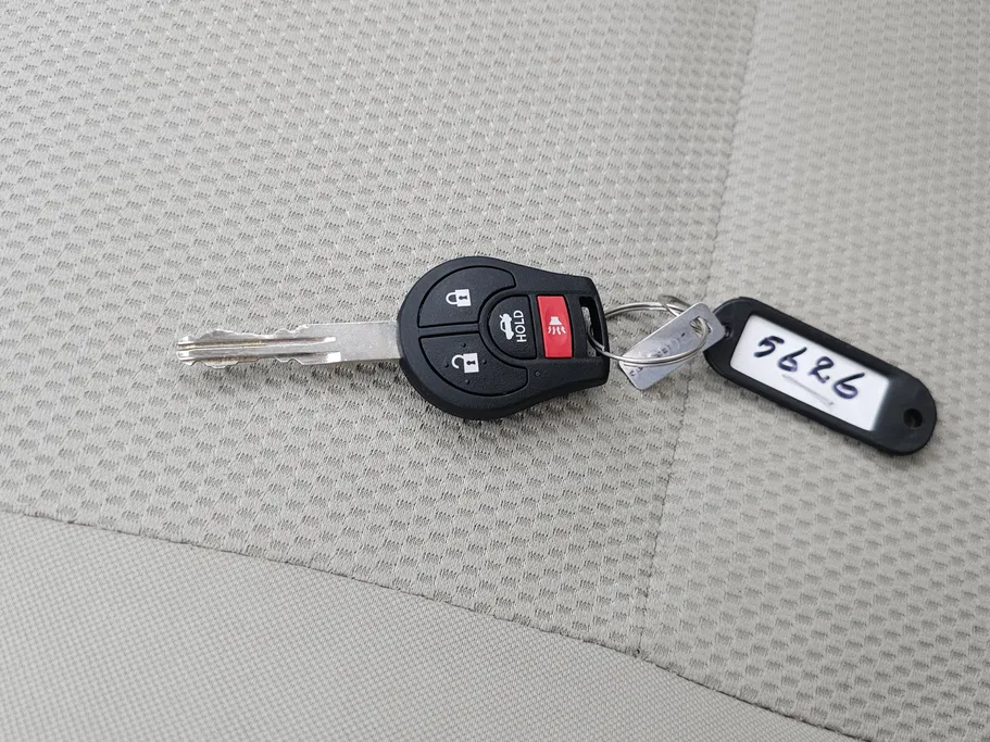 2020 Nissan Sunny SV 