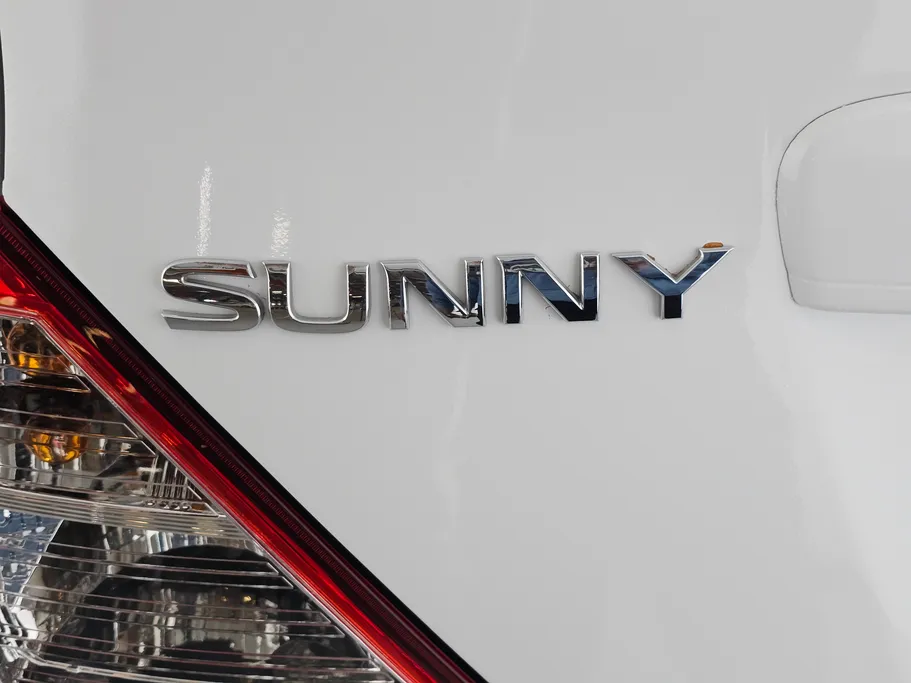 2020 Nissan Sunny SV 