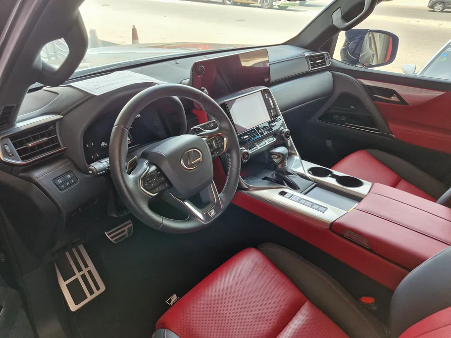 2024 Lexus LX 600 FF F-Sport 