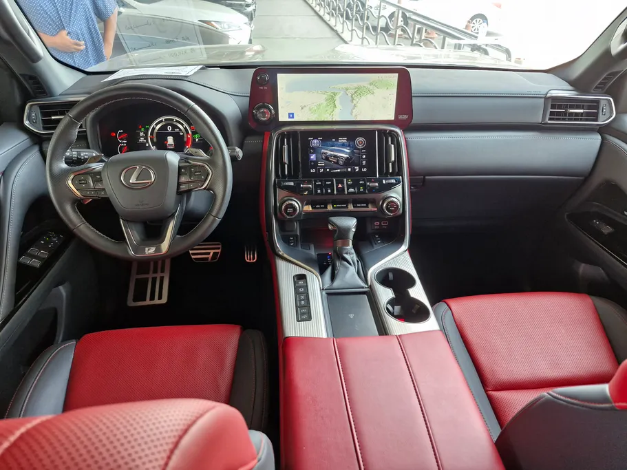 2024 Lexus LX 600 FF F-Sport 