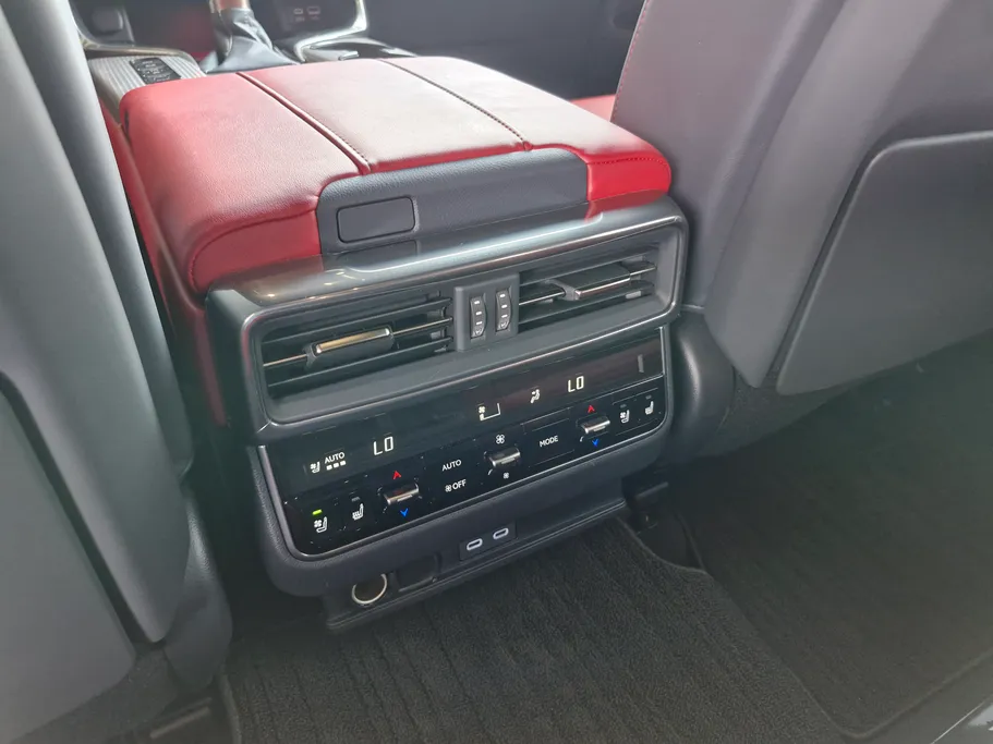 2024 Lexus LX 600 FF F-Sport 