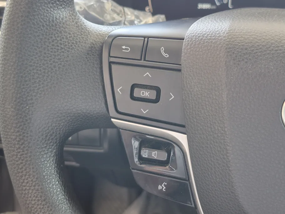 2025 Toyota Camry  E 