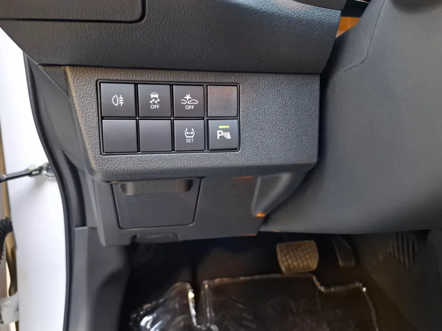 2026 Toyota Yaris  Y Plus 