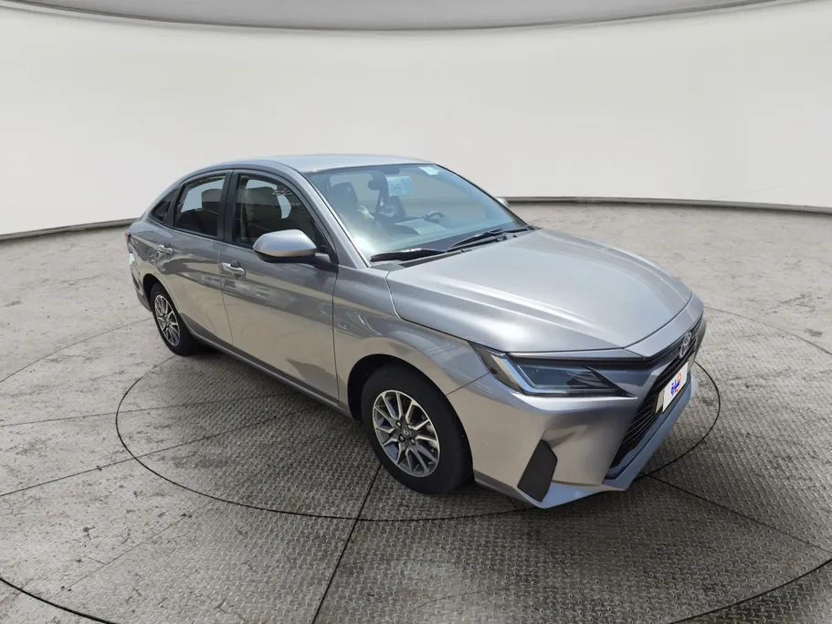 2024 Toyota Yaris  Y 