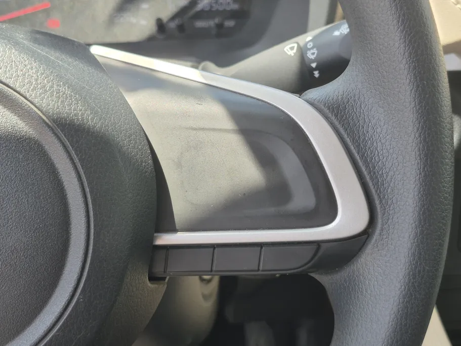 2024 Toyota Yaris  Y 