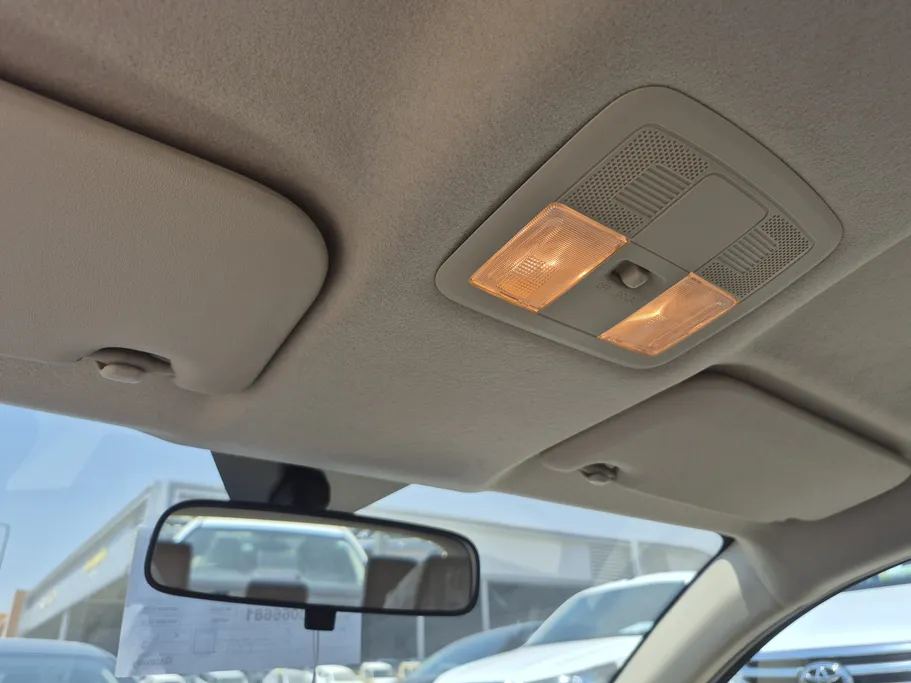 2024 Toyota Yaris  Y 