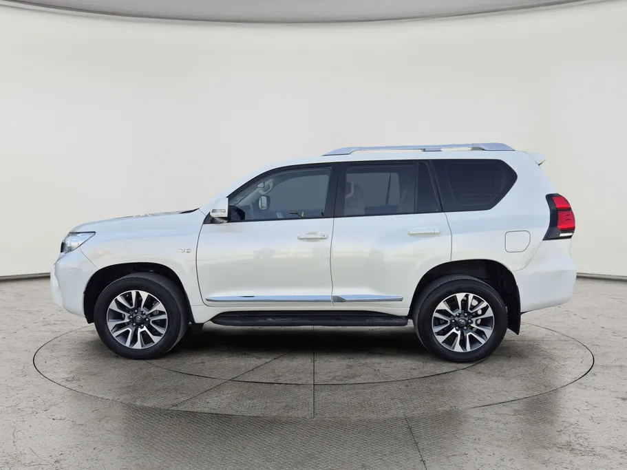 2023 Toyota Prado TXL1 V6