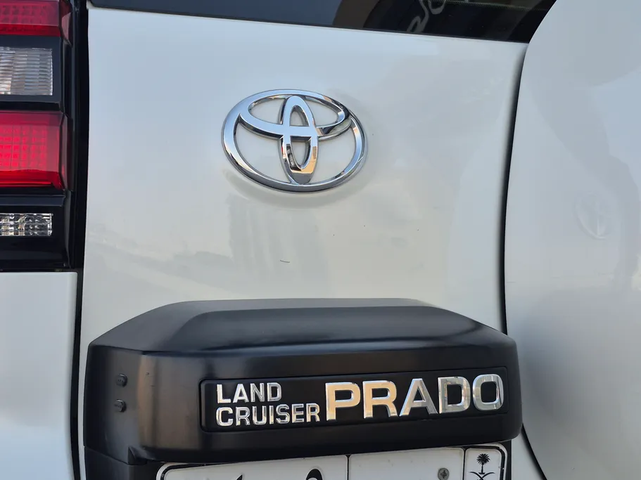 2023 Toyota Prado TXL1 V6