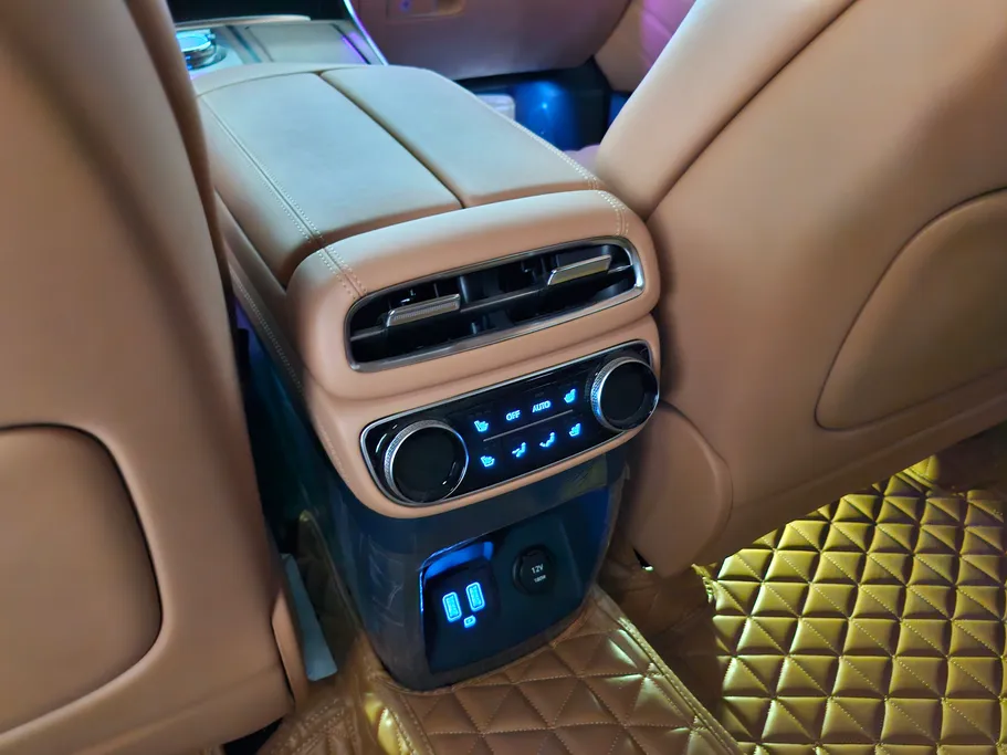 جينيسيس GV80 Royal 2024 