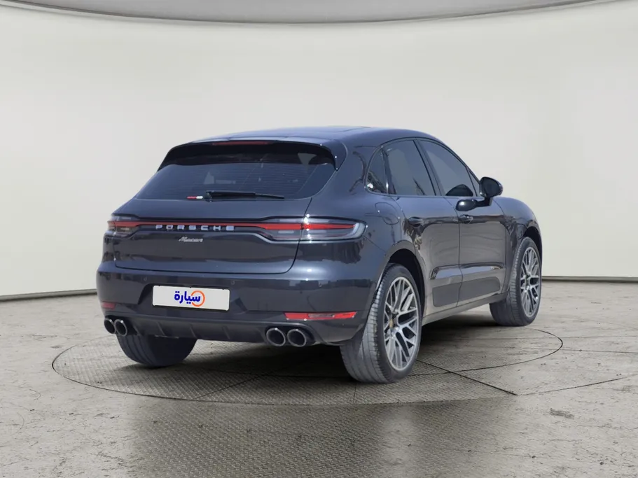 2021 Porsche Macan BASE 