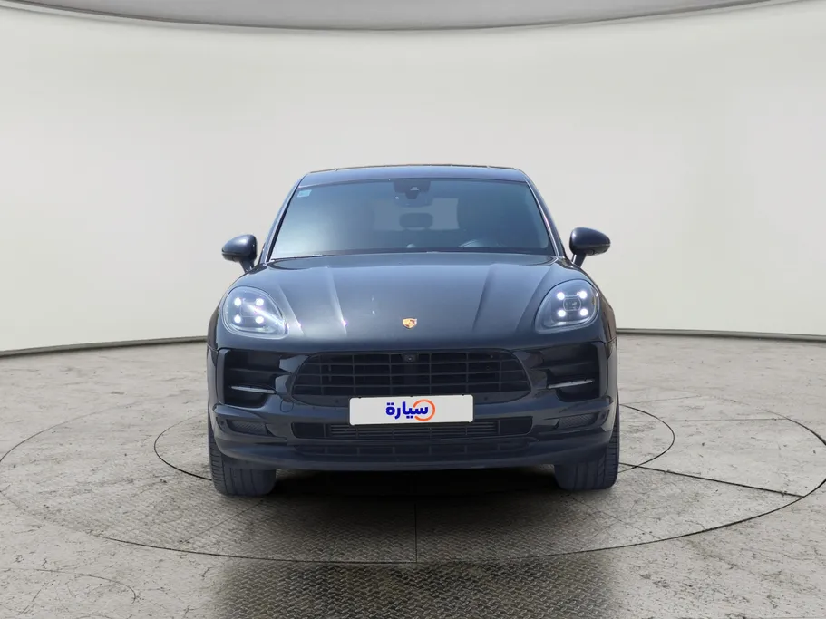 2021 Porsche Macan BASE 