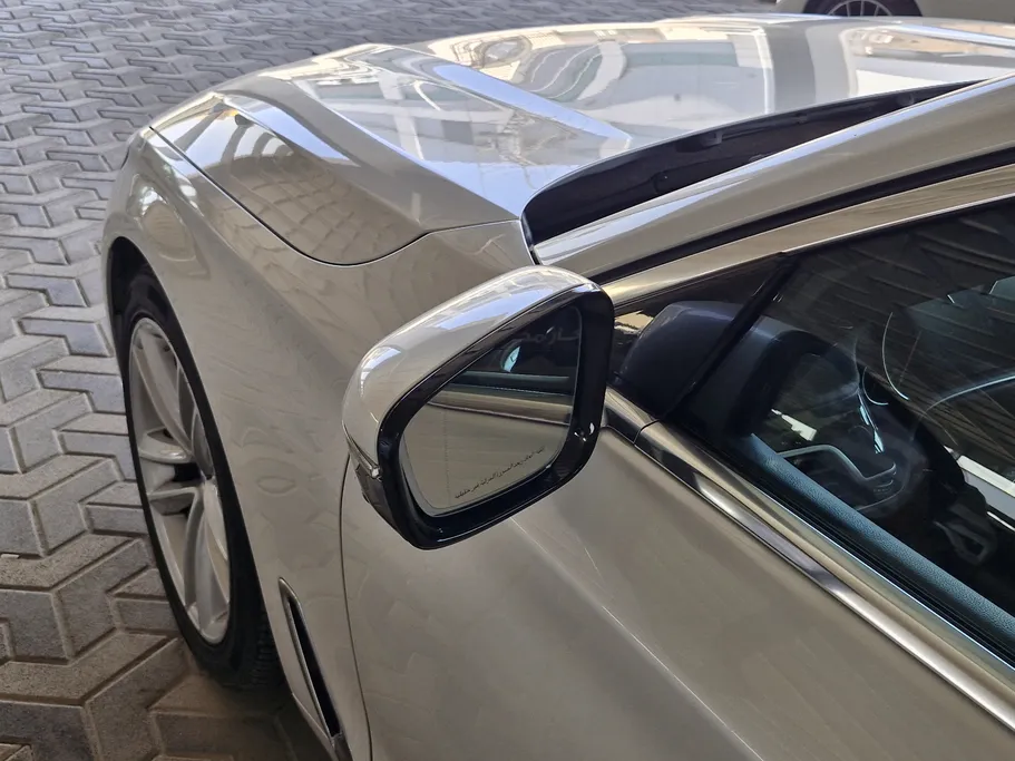 2018 BMW 7 Series 740Li 