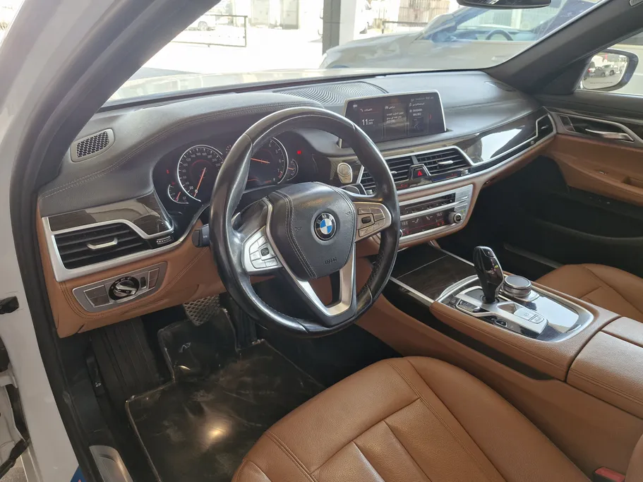 2018 BMW 7 Series 740Li 