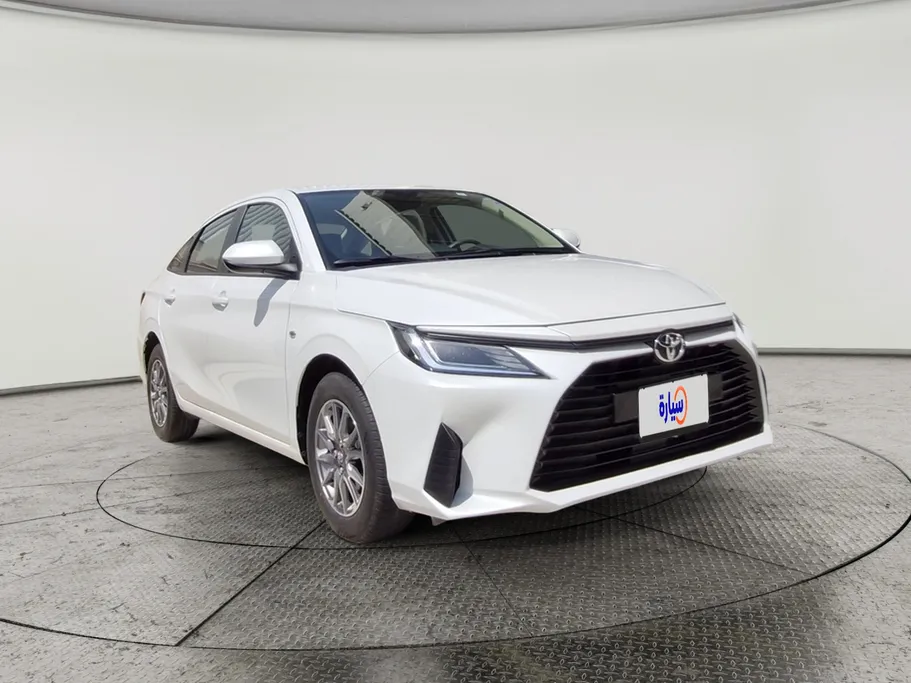 2024 Toyota Yaris  Y 