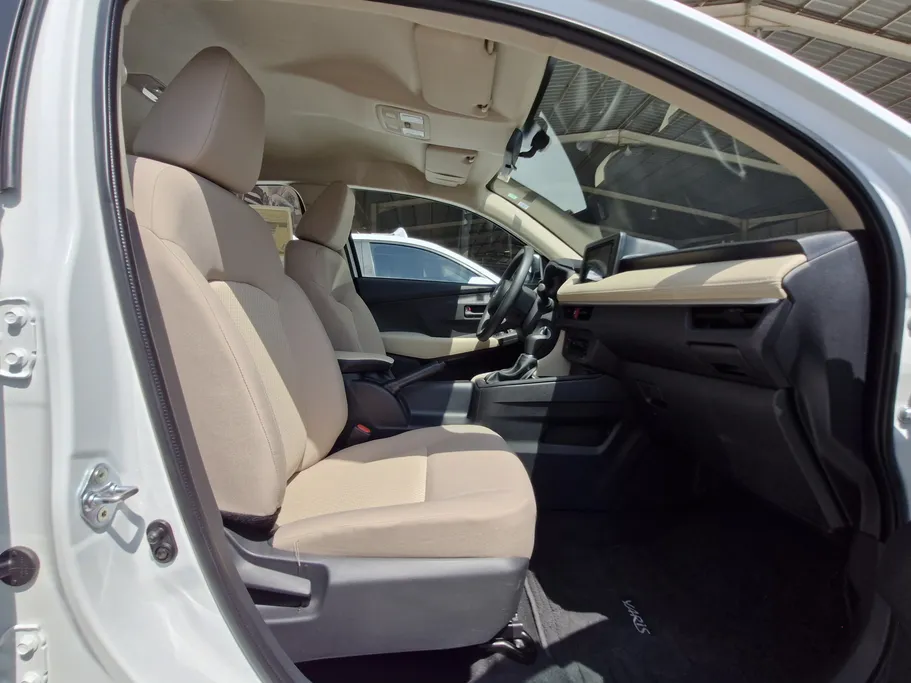 2024 Toyota Yaris  Y 