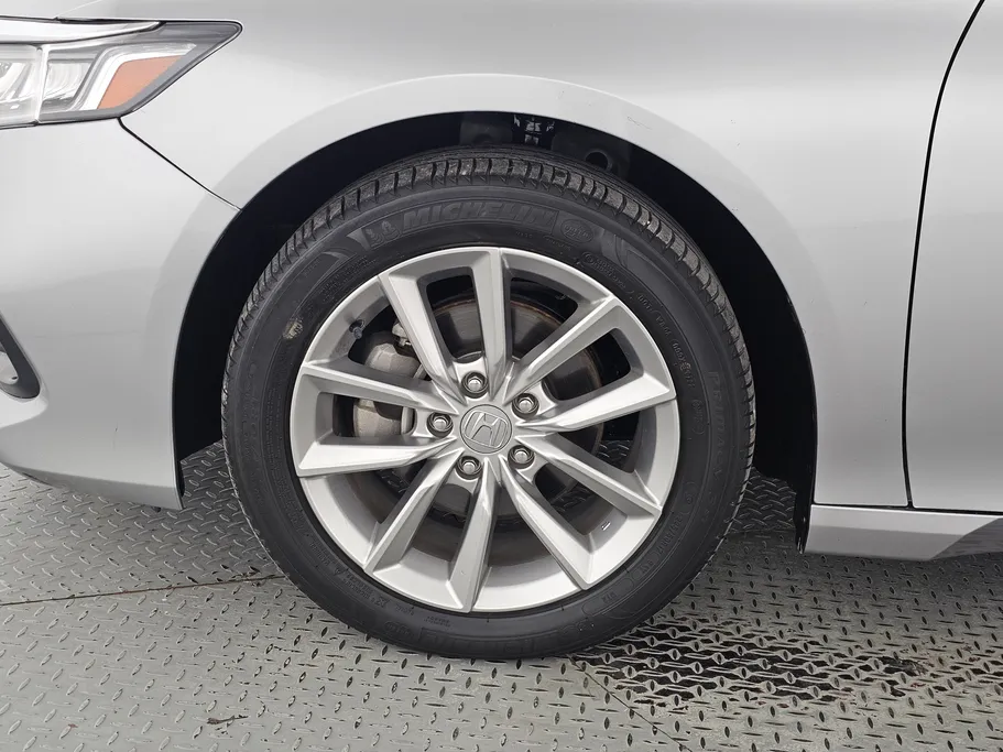 هوندا اكورد LX 2022 