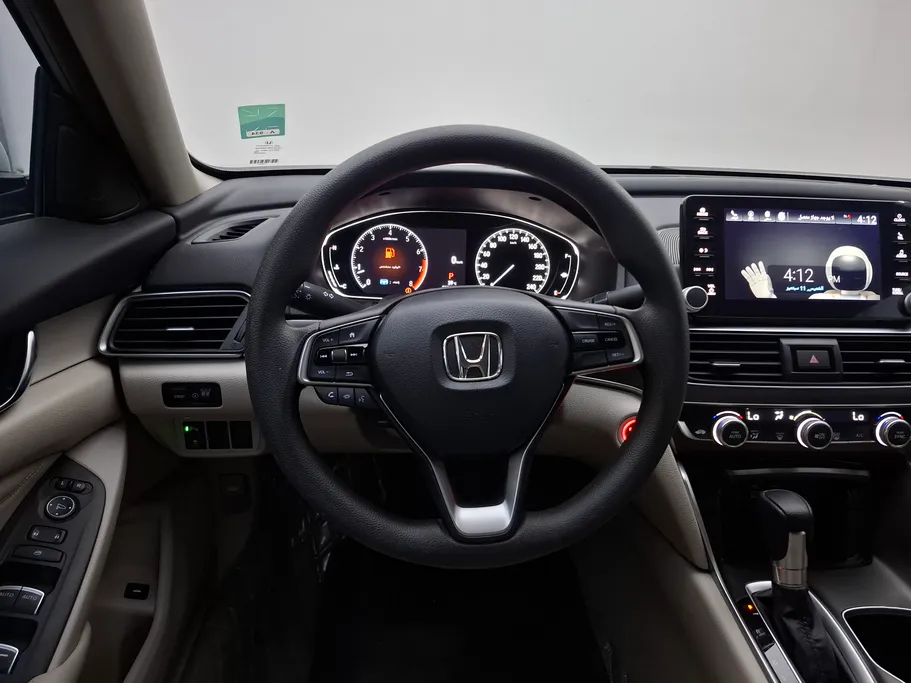 هوندا اكورد LX 2022 