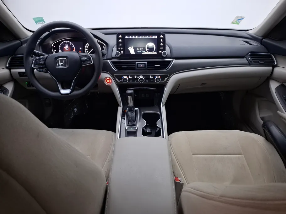 هوندا اكورد LX 2022 