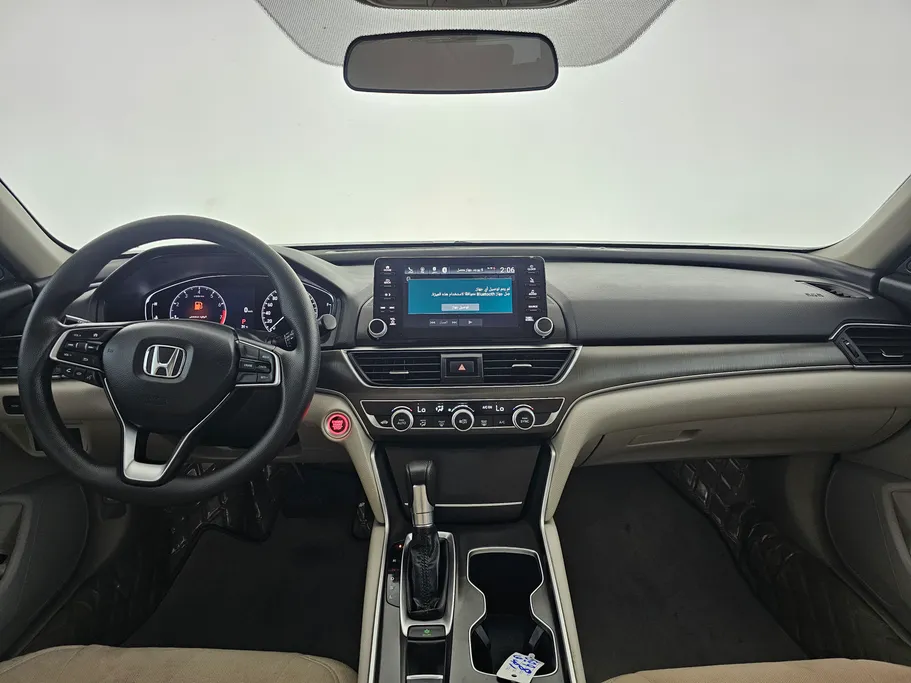 هوندا اكورد LX 2022 