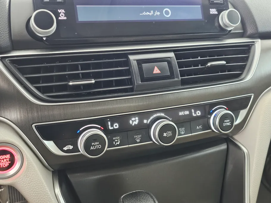 هوندا اكورد LX 2022 