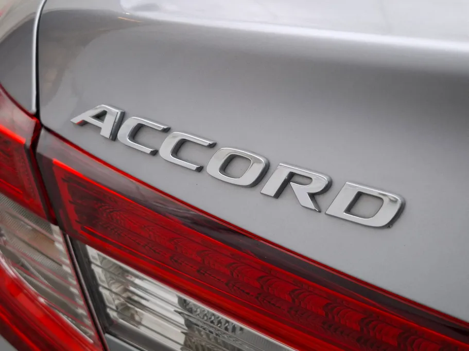 هوندا اكورد LX 2022 