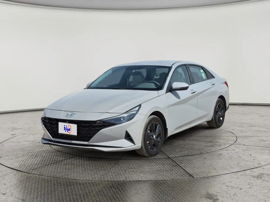 2023 Hyundai Elantra Smart 