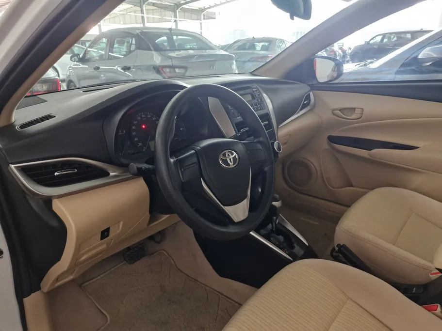 2019 Toyota Yaris  Y 