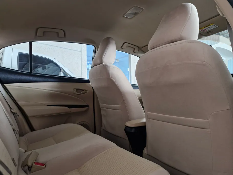 2019 Toyota Yaris  Y 