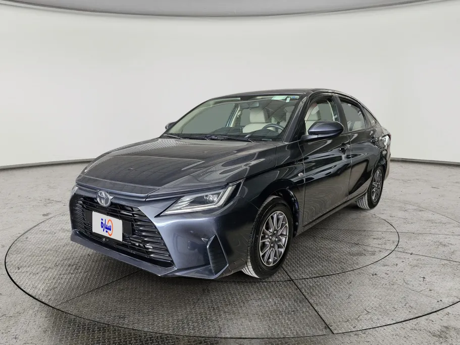 2023 Toyota Yaris  Y 