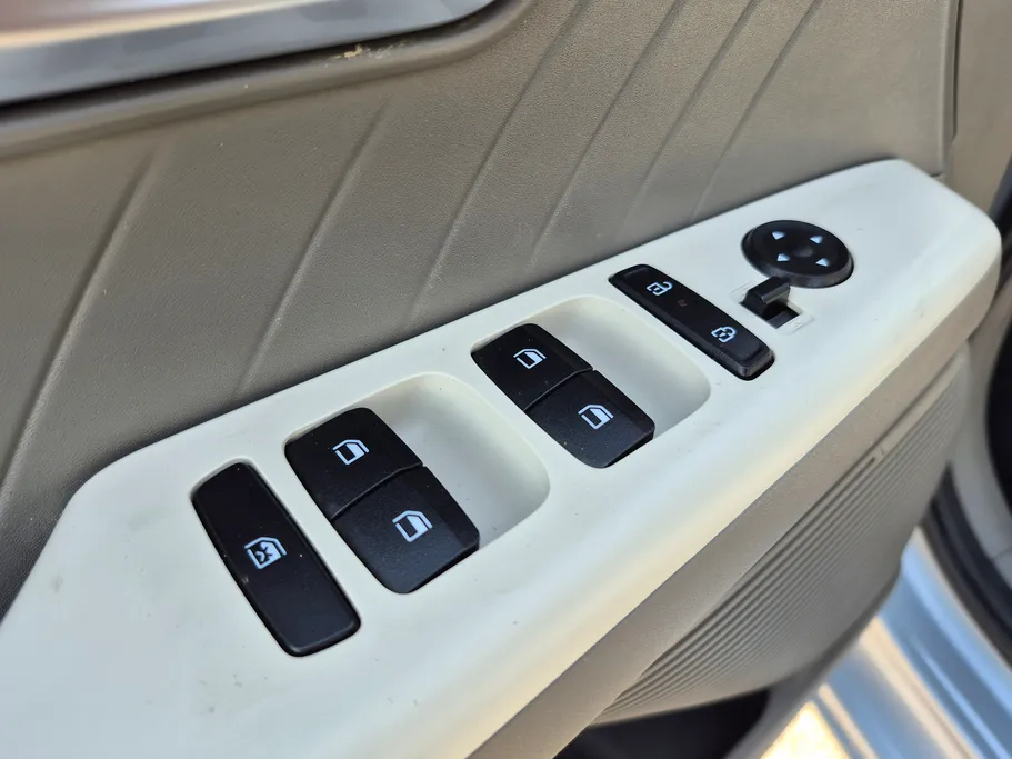 2024 Hyundai Accent Fleet 