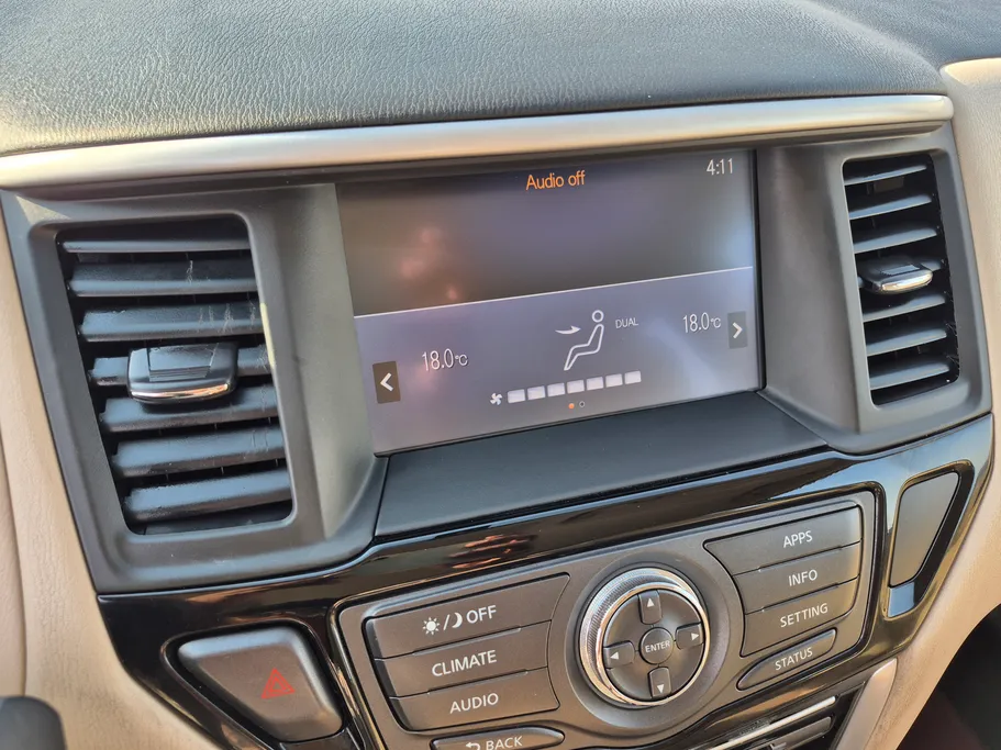 2019 Nissan Pathfinder S 