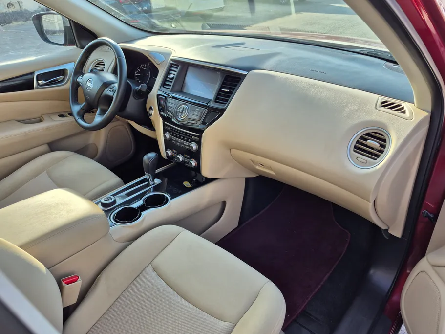 2019 Nissan Pathfinder S 
