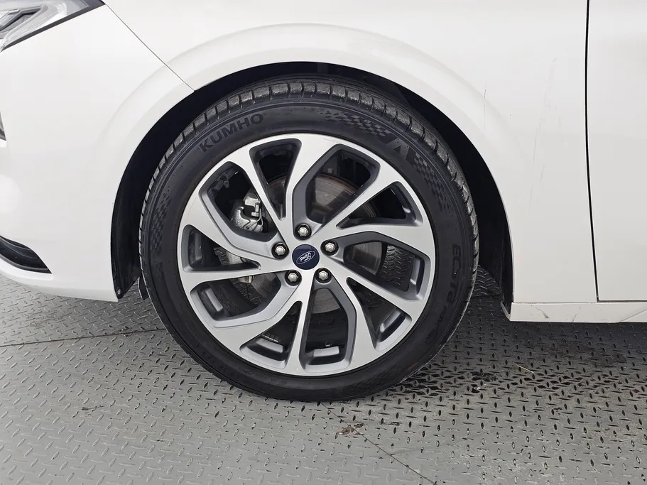 2023 Ford Taurus Titanium New Shape 