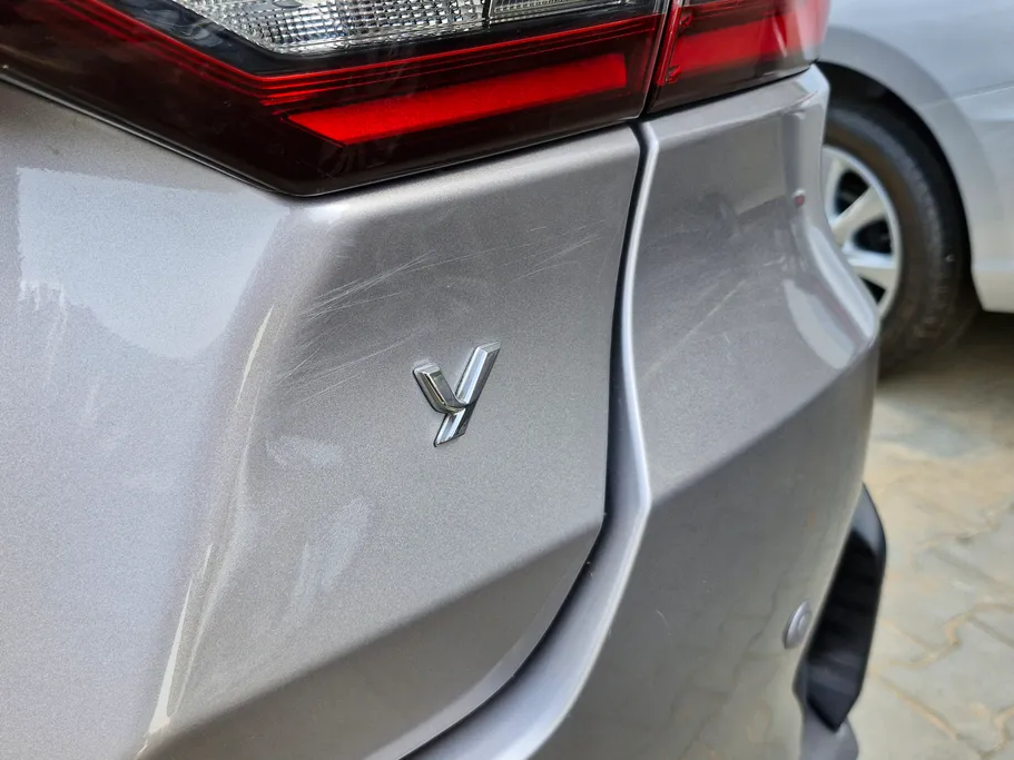 2023 Toyota Yaris  Y 