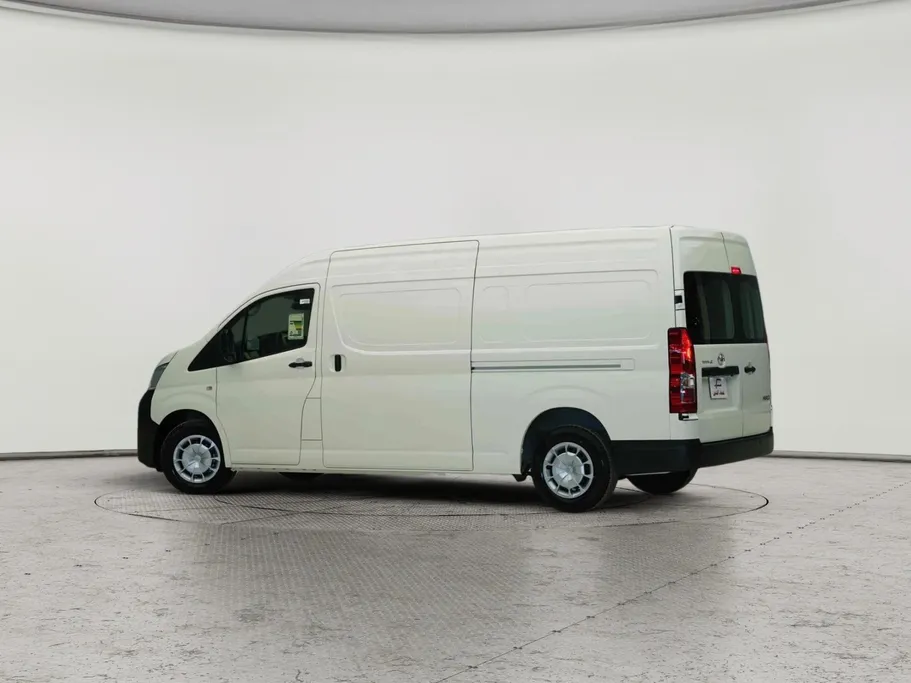 2026 Toyota Haice بضاعة سقف عالي 