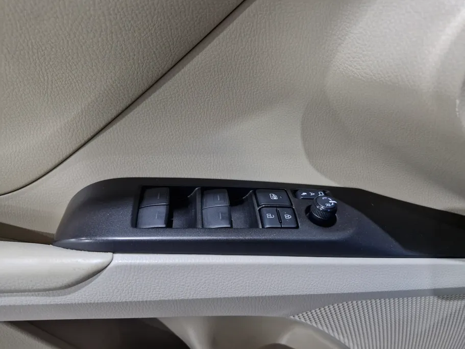 2024 Toyota Camry  GLE HEV  