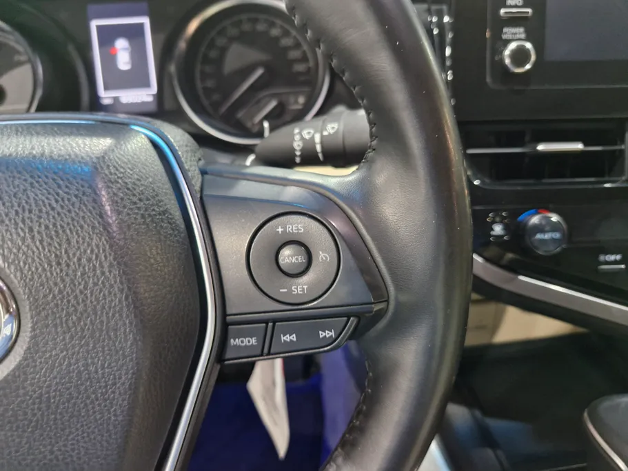 2024 Toyota Camry  GLE HEV  