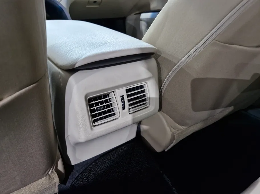 2024 Toyota Camry  GLE HEV  