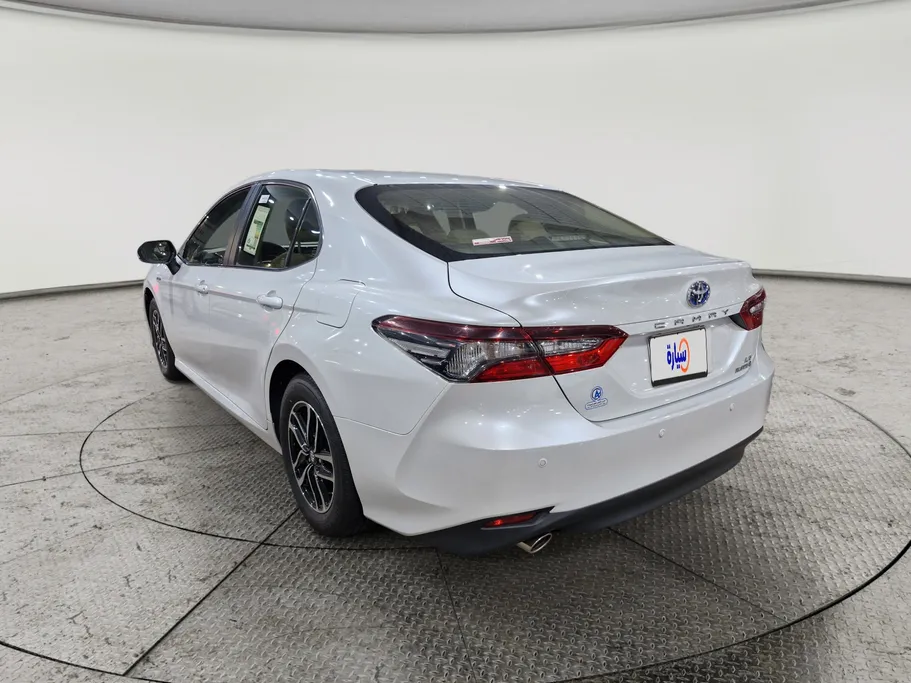 2023 Toyota Camry  LE HEV 