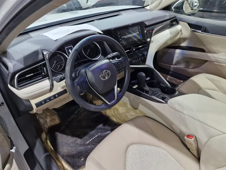2023 Toyota Camry  LE HEV 