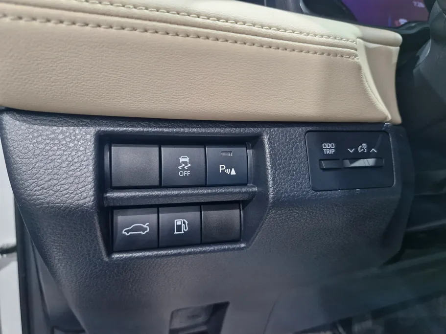2021 Toyota Avalon Touring 